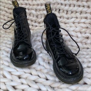 Junior 1460 Patent Leather Lace Up Doc Martins